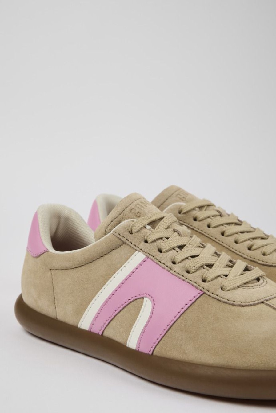 Camper Sneaker Da Donna In Nabuk/Pelle Beige | Sandali