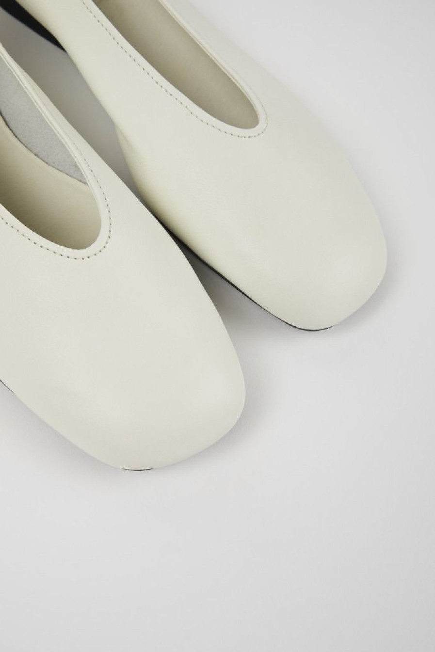 Camper Ballerina Da Donna In Pelle Bianca | Sandali