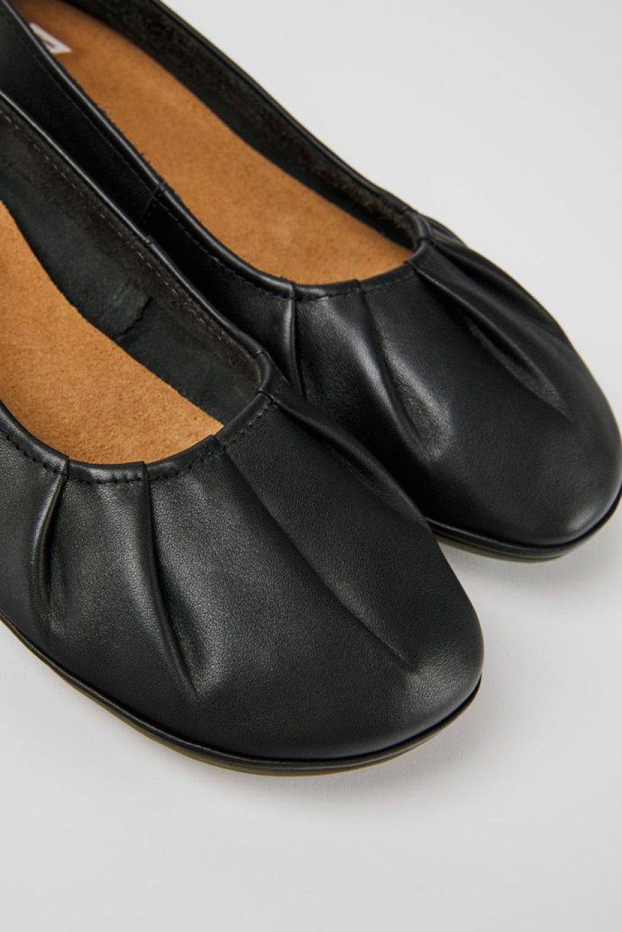 Camper Ballerina Da Donna In Pelle Nera | Sandali