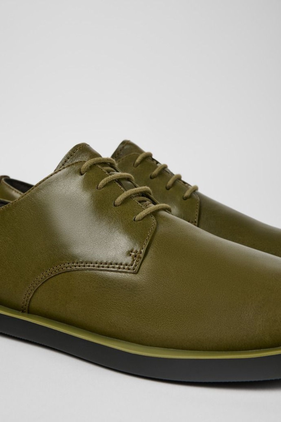 Camper Blucher Da Uomo In Pelle Verde | Sneaker